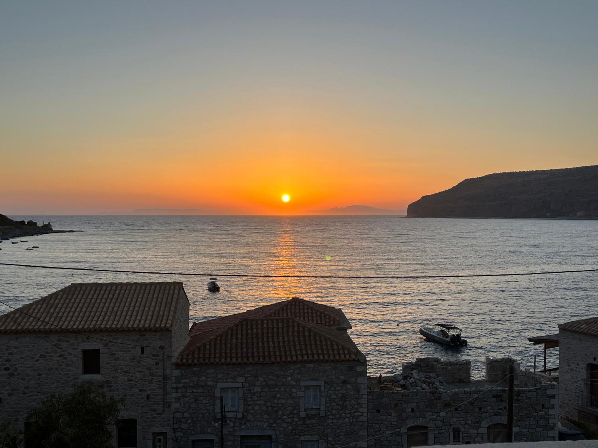 Limeni Inn Boutique Hotel Adults Only 12Plus Exterior photo
